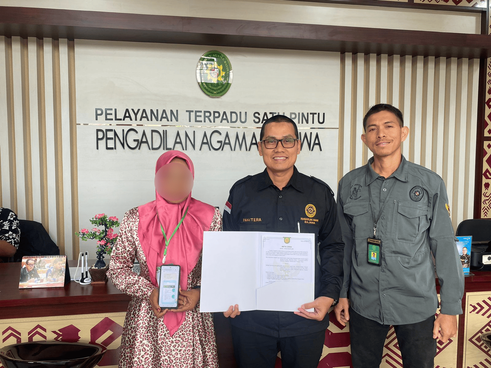 foto eac 2 kompres.png